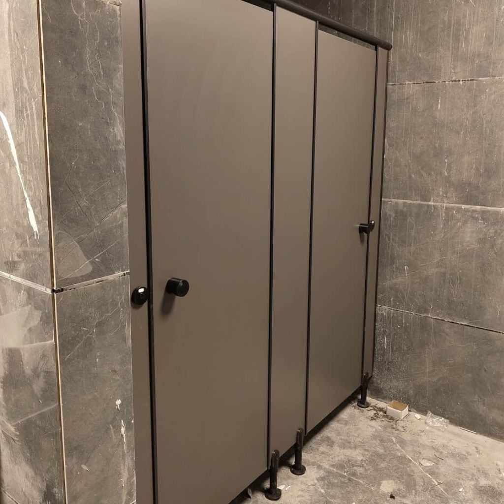 Neo Toilet Cubicles